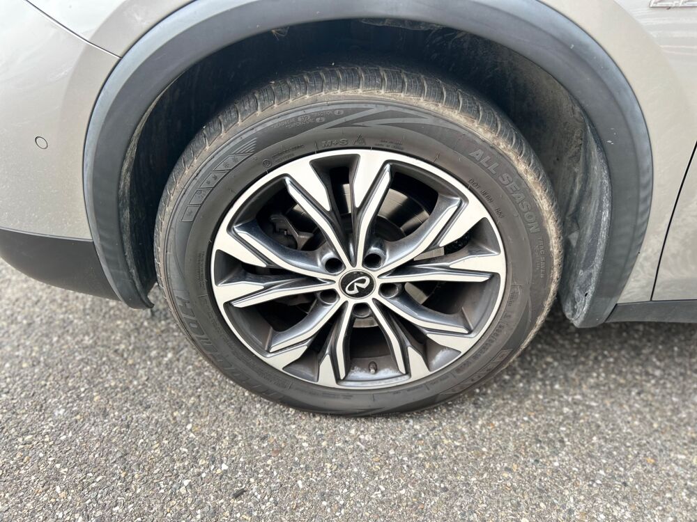 QX30 2.2 D 170 EXECUTIVE AWD DCT BVA 2017 occasion 47000 Agen