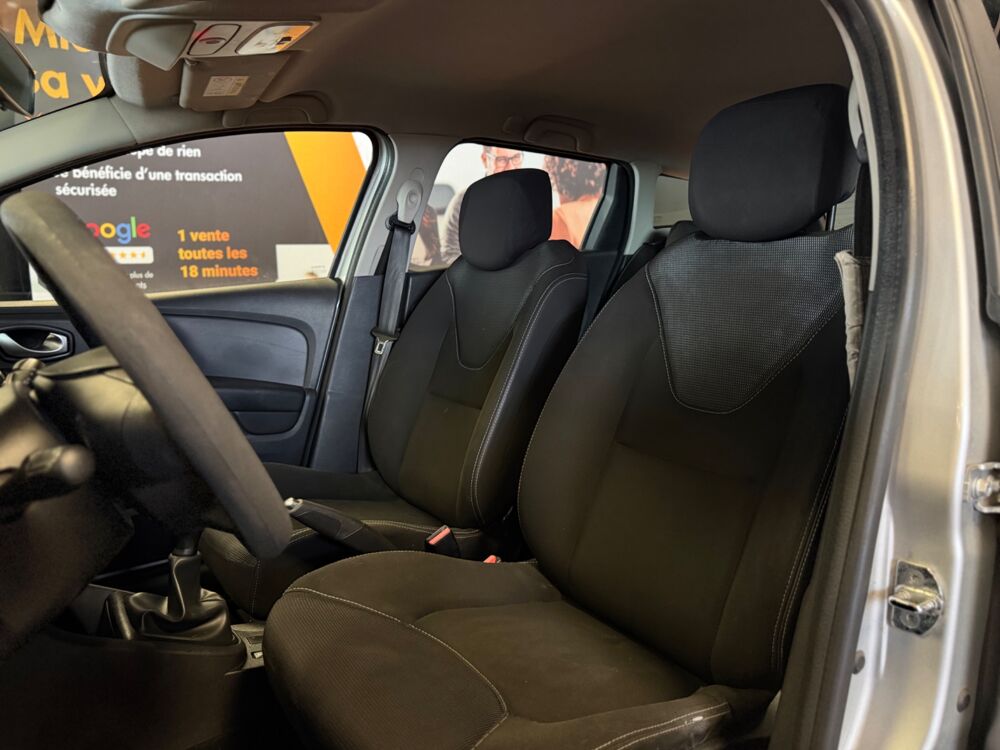 Clio ESTATE 1.5 DCI 75 BUSINESS // CLIMATISATION // R&Eacute;GULATEUR DE 2016 occasion 44300 Nantes
