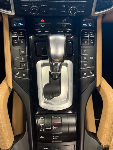 Cayenne 4.2 TDI 385 Ch S TIPTRONIC-S BVA CARNET PORSCHE COMPLET/ PDL 2017 occasion 24750 Tr&eacute;lissac