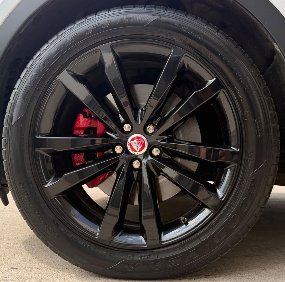 E-PACE 2.0 D180 10CV AWD R-DYNAMIC HSE + SI&Egrave;GES &Eacute;LECTIQUES/CHAUFFAN 2019 occasion 54000 Nancy