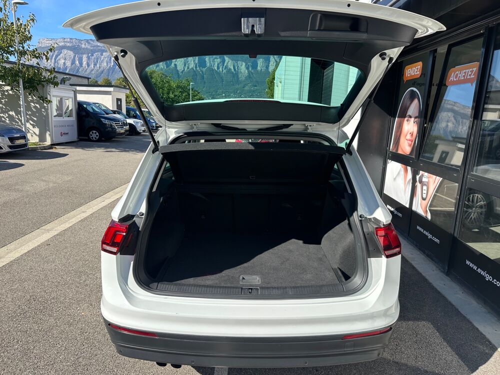 Tiguan 1.5 TSI 130ch TRENDLINE / APPLE CARPLAY / SIEGES CHAUFFANTS 2019 occasion 38420 Le Versoud