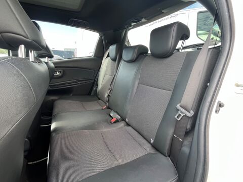 Yaris 1.5 VVTI 100H 75 CH HYBRID FULL-HYBRID CHIC BVA 2017 occasion 47000 Agen