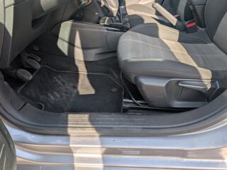 Corsa 1.2L 70ch EDITION BUSINESS + APPLE CARPLAY / ATTELAGE / RADA 2021 occasion 38420 Le Versoud