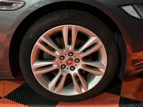 XE 2.0 D 180 PRESTIGE BVA / CAM&Eacute;RA DE RECUL 2018 occasion 29000 Quimper