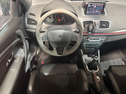 M&eacute;gane COUPE 2.0 275 CH RS TROPHY / RS MONITOR / RECARO / KEYLESS / 2014 occasion 29000 Quimper