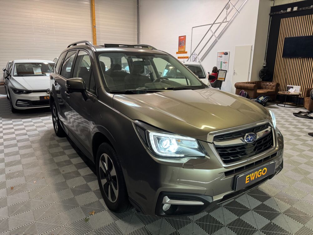 Forester 2.0 150 ch X AWD BVA CONFORT PLUS - TOIT OUVRANT - SIEGES CH 2017 occasion 78125 Gazeran