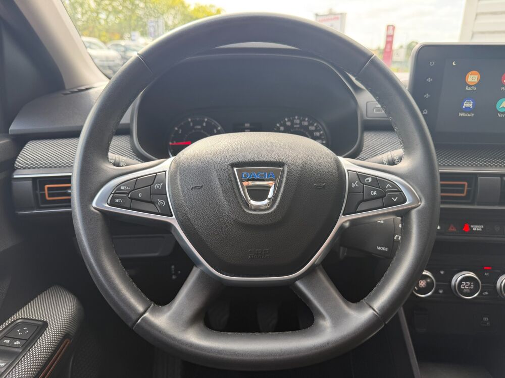 Sandero STEPWAY 1.0 TCE 90ch CONFORT / CARPLAY / CAMERA DE RECUL / A 2023 occasion 17100 Saintes