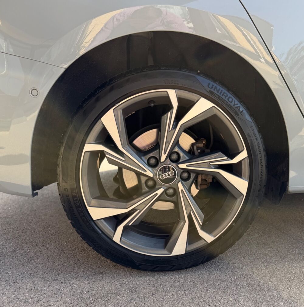 A3 SPORTBACK 40 TFSIe 204CH S LINE S TRONIC 6 - SUIVI COMPLET A 2022 occasion 13700 Marignane