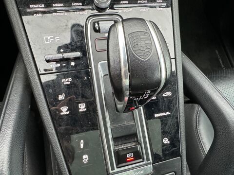 Cayenne COUPE 3.0 E-HYBRID 462H 340ch PHEV 14.1KWH PLATINUM EDITION 2021 occasion 69420 Ampuis