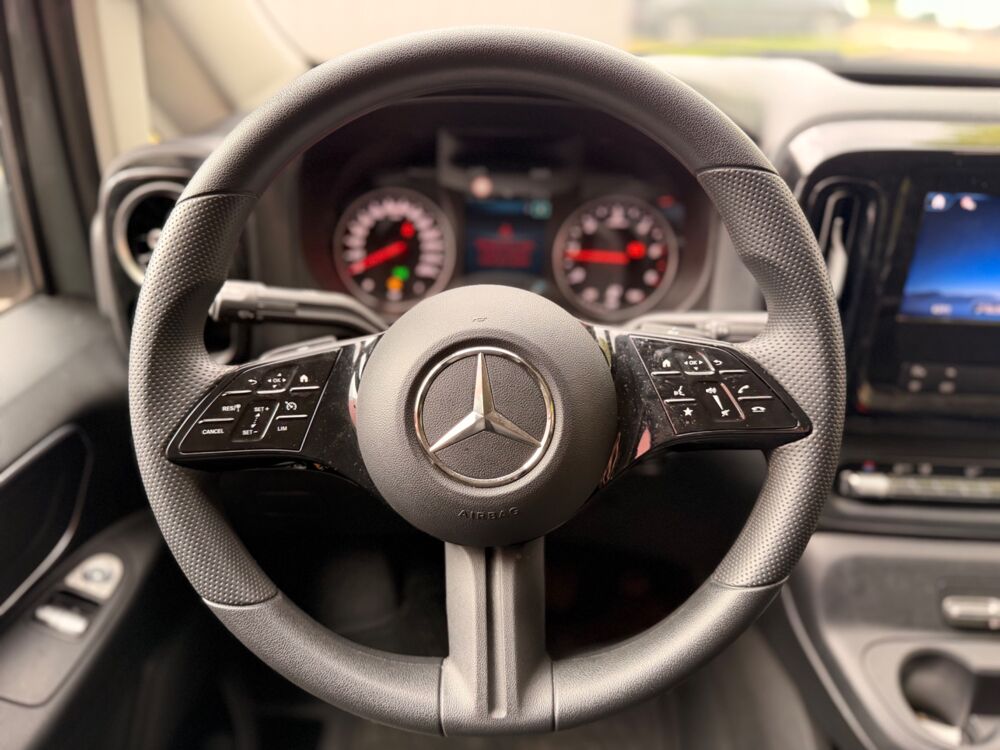 Vito MIXTO 2.2 119 BLUETEC 190Ch LONG L2 SL PC 4X4 BVA - GARANTIE 2025 occasion 76150 Saint-Jean-du-Cardonnay
