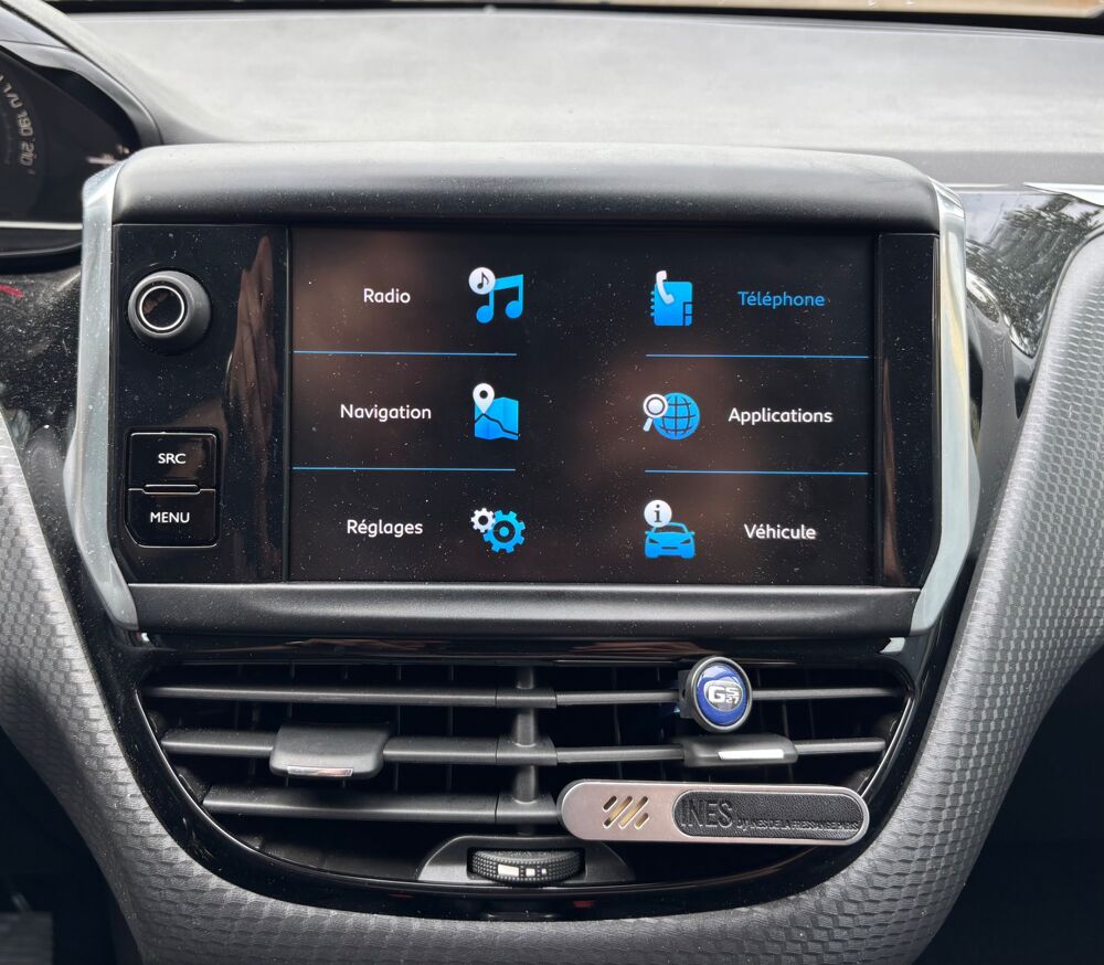 208 1.5 BLUEHDI 100 CH ACTIVE - Carplay - Radar- Entretien Compl 2018 occasion 44220 Cou&euml;ron