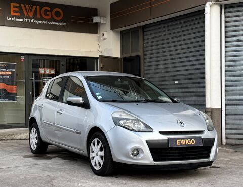 Renault Clio 1.5 DCI 90 DYNAMIQUE + RADAR AR + CLIM + R&Eacute;GULATEUR/LIMITEUR 2011 occasion Nancy 54000
