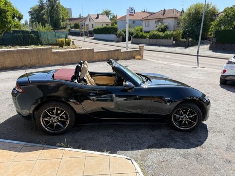 MX-5 ROADSTER 1.5 SKYACTIV-G 130 CH CHERRY TOP 2018 occasion 25000 Besan&ccedil;on