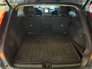 XC40 2.0 D4 190 INSCRIPTION AWD GEARTRONIC BVA // TOIT OUVRANT // 2019 occasion 33320 Eysines