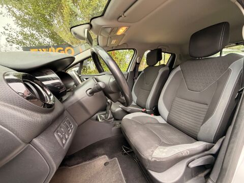 Clio 1.5 DCI 90Ch INTENS - SUIVI CONSTRUCTEUR - CAM&Eacute;RA DE RECUL - 2016 occasion 76150 Saint-Jean-du-Cardonnay
