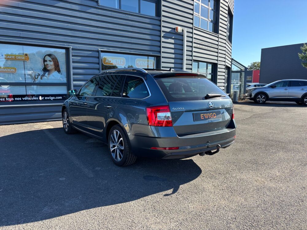 Octavia COMBI 2.0 TDI 150 Ch EDITION - Toit ouvrant - Attelage - Cam 2020 occasion 44220 Cou&euml;ron