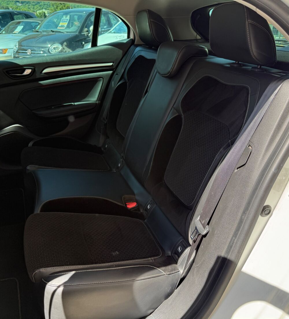 M&eacute;gane IV 1.6 DCI 130 ENERGY INTENS + CAMERA + KEYLESS + ATTELAGE 2016 occasion 54000 Nancy