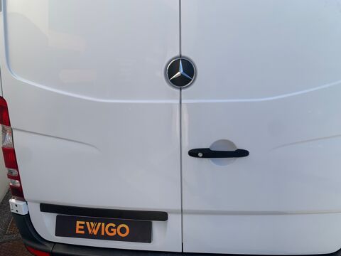 Sprinter FOURGON 37s 3.0 219 CDI Turbo 190cv 3T0 L2H2 2011 occasion 69420 Ampuis