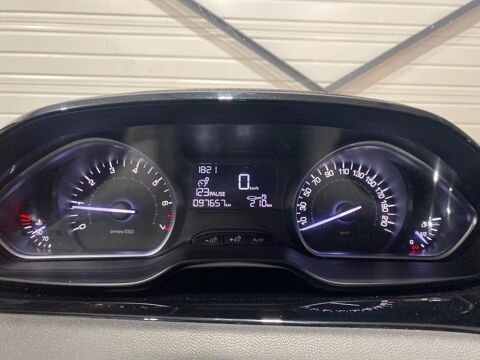 208 PEUGEOT - PHASE I 1.2 70CV LIKE / DISTRIBUTION NEUVE / I 2016 occasion 17430 Tonnay-Charente