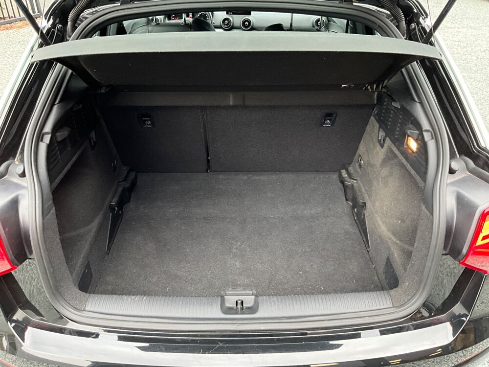 Q2 1.5 35 TFSI 150Ch S-LINE S-TRONIC BVA / CARPLAY / ENTRETIEN 2019 occasion 17000 La Rochelle