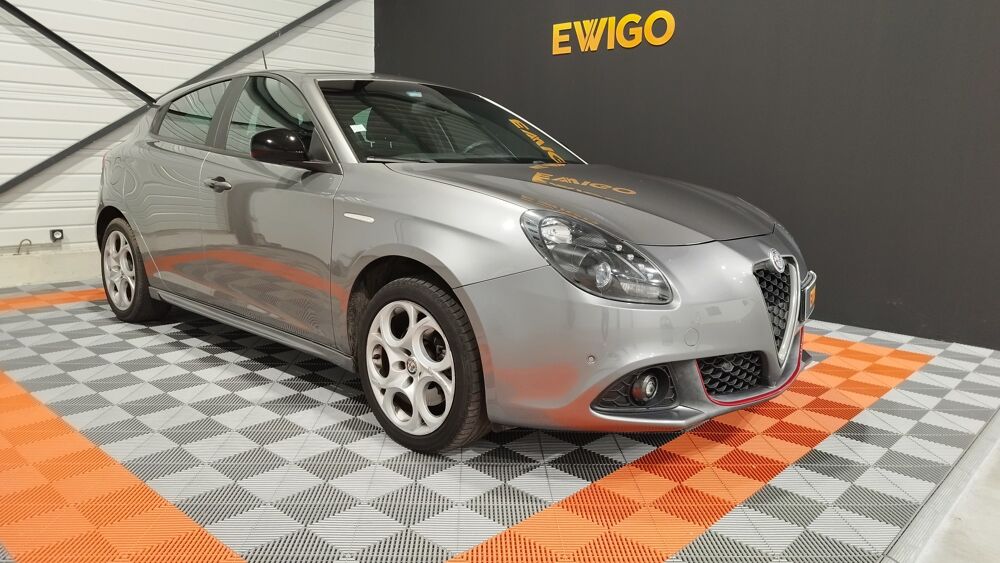 Giulietta 2.0 JTDM 150CH LUSSO / DISTRIBUTION OK / CLIMATISATION AUTO 2017 occasion 17430 Tonnay-Charente
