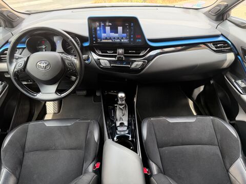 C-HR 1.8 HSD 122H 100 FULL-HYBRID Collection 4X2 E-CVT BVA 2019 occasion 69150 D&eacute;cines-Charpieu