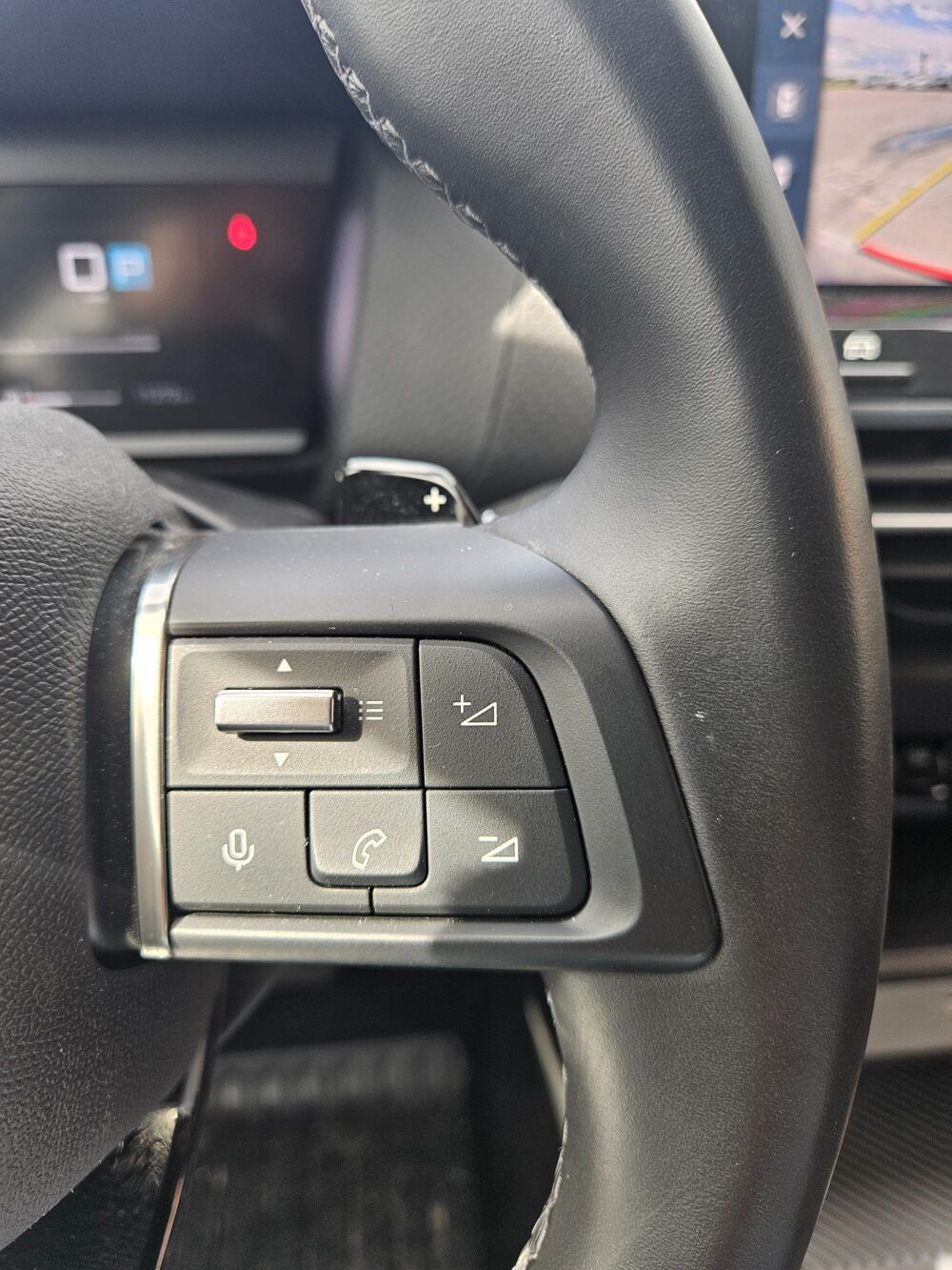 C4 1.2 135 MHEV HYBRID BUSINESS E-DCS6 BVA START-STOP 2024 occasion 38590 Saint-&Eacute;tienne-de-Saint-Geoirs
