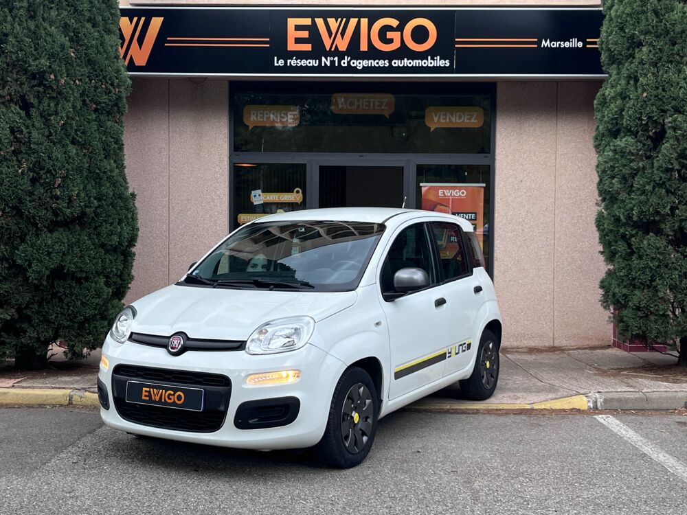 Panda 1.2 70ch YOUNG EDITION * DISTRIBUTION NEUVE * CLIMATISATION 2014 occasion 13009 Marseille