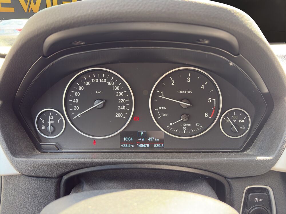 S&eacute;rie 3 TOURING 2.0 320 D 190 Lounge BVA - Entretien suivi - Garanti 2018 occasion 68000 Colmar