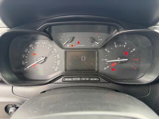 C3 SOCIETE 2 PLACES 1&Egrave;RE MAIN 100Ch - TVA RECUPERABLE - CARPLAY 2021 occasion 27000 &Eacute;vreux