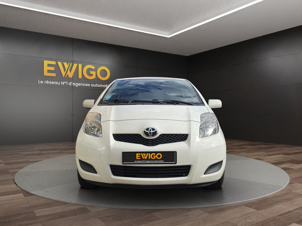 Yaris 1.0 VVTI 70 - Garantie 6 mois - 4 pneu hiver 2011 occasion 68000 Colmar