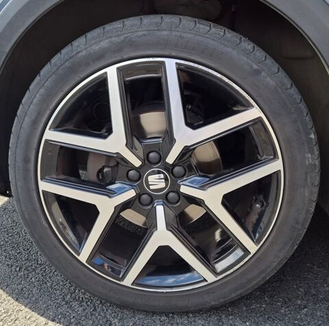 Arona 1.5 TSI 150 CH FR DSG7 + CARPLAY + CAMERA DE RECUL 2021 occasion 97410 Saint-Pierre