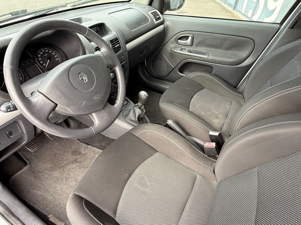 Clio CAMPUS 1.2 GPL 60CH 2010 occasion 26000 Valence