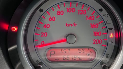 Splash 1.2 86 Ch GLS BOITE AUTO - 1ER MAIN - CLIM - CHAINE DE DISTR 2008 occasion 33610 Cestas