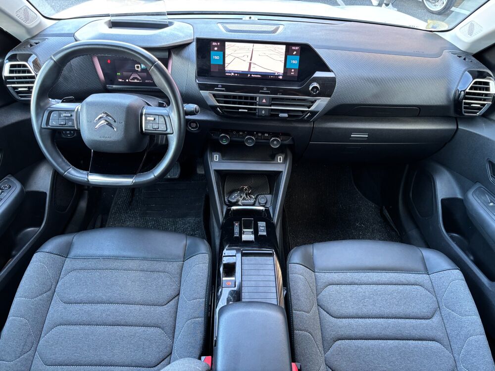 C4 1.5 BLUEHDI 130 CH C-SERIES EAT8 + OPTIONS 2022 occasion 64320 Idron