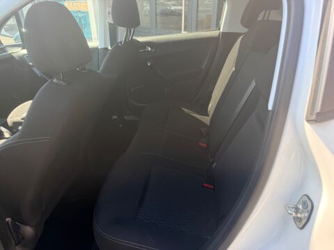208 1.2 PURETECH 82 CH STYLE + RADAR AR 2017 occasion 97410 Saint-Pierre