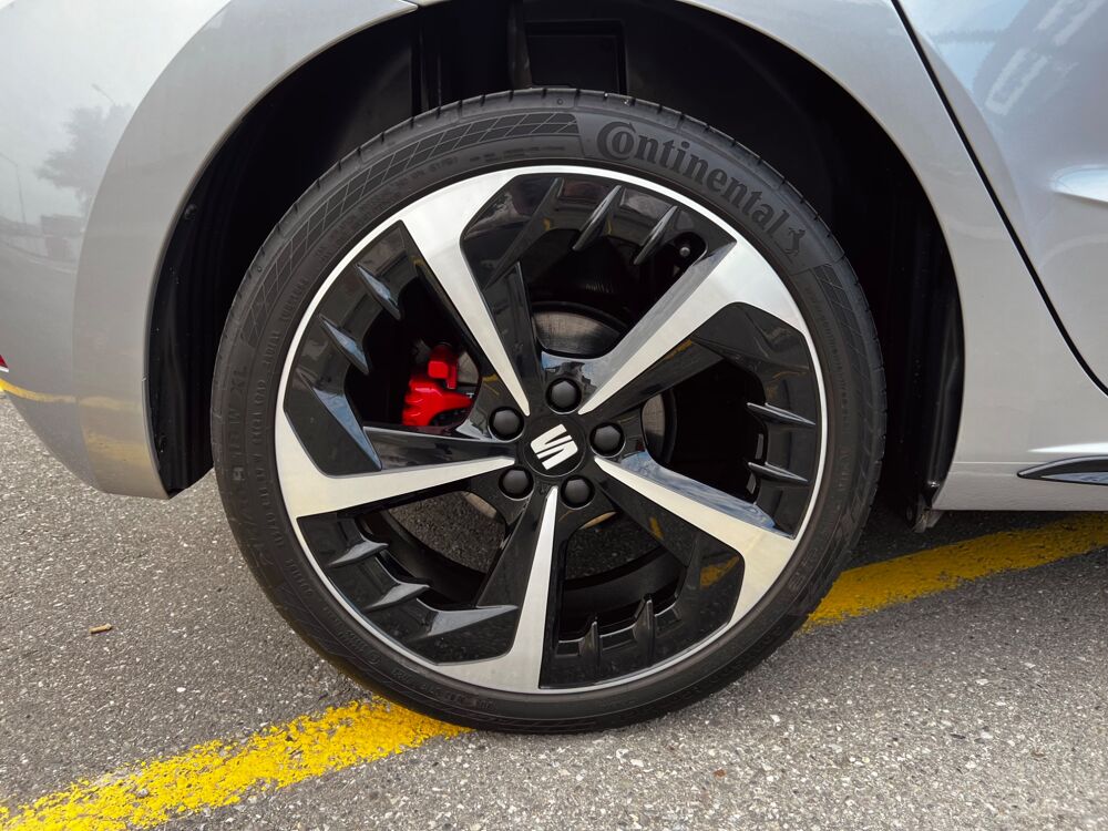 Ibiza 1.0 TSI 110 FR XCLUSIVE DSG BVA / TOIT OUVRANT / SIEGES CHAU 2023 occasion 74600 Seynod