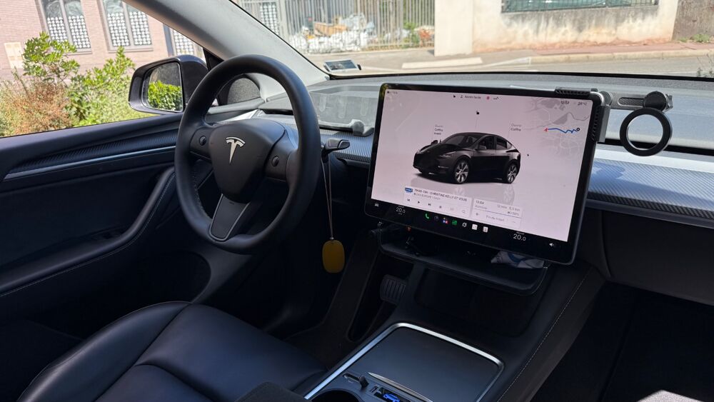 Model Y STANDARD 264cv 60KWH BVA - SOH 92% - 1ER MAIN - TVA NON RECU 2023 occasion 69150 D&eacute;cines-Charpieu