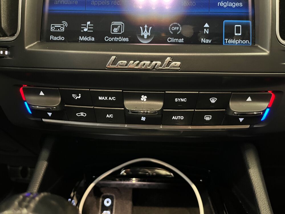 Levante S Q4 3.0 ESSENCE 430Ch BVA / SI&Egrave;GES CHAUFFANTS / CARPLAY / C 2016 occasion 33260 La Teste-de-Buch