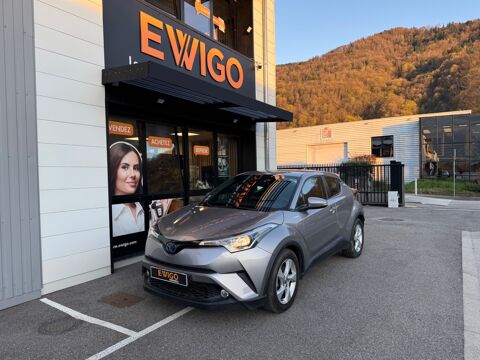 Toyota C-HR 1.8L HSD 122ch DYNAMIC + CAMERA DE RECUL 2017 occasion Le Versoud 38420
