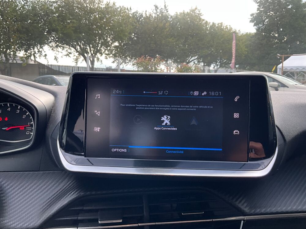 208 GENERATION-II 1.5 BLUEHDI 100 ch ACTIVE BUSINESS / CARPLAY / 2021 occasion 17000 La Rochelle