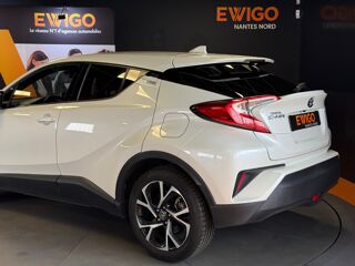 C-HR 1.8 HSD 122 H 100 FULL-HYBRID BVA // CAM&Eacute;RA DE RECUL // SI&Egrave;G 2018 occasion 44300 Nantes