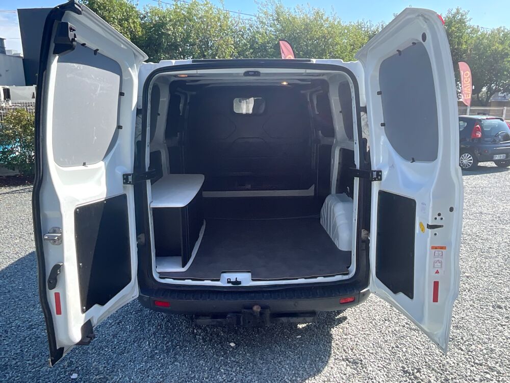 Transit FOURGON 250 2.2 TDCI 100CH L1H1 COURT PC-TN / CAM&Eacute;RA / BLUET 2015 occasion 17000 La Rochelle