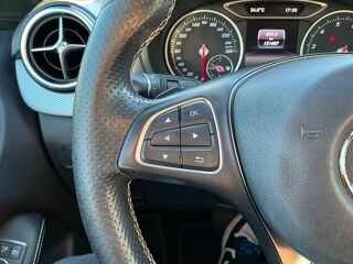 Classe B 1.6 180 120 SENSATION 7G-DCT BVA / ENTRETIENS MERCEDES / CAM 2017 occasion 17000 La Rochelle