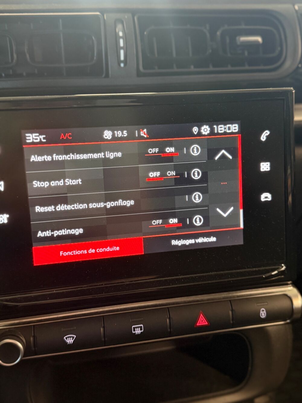 C3 GENERATION-III 1.2 80 Ch FEEL PACK START-STOP 2022 occasion 79000 Niort