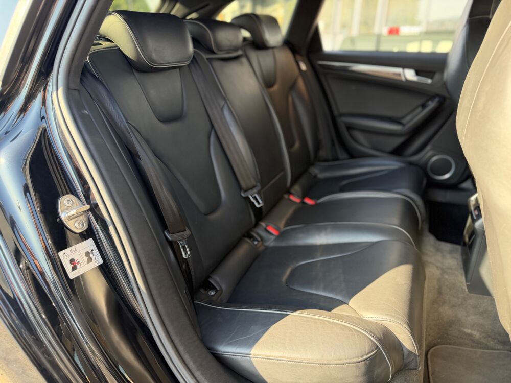 RS4 AVANT 4.2 FSI 450CH QUATTRO S-TRONIC BVA 2013 occasion 26000 Valence