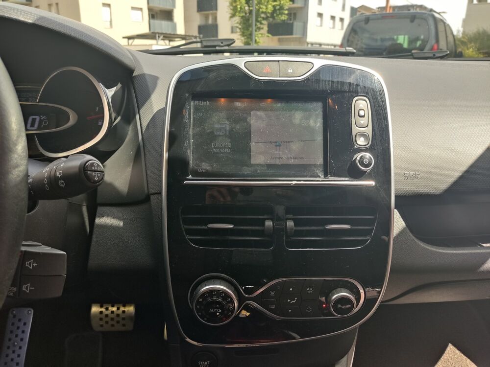 Clio 1.6 200 RS EDC BVA 2015 occasion 69150 D&eacute;cines-Charpieu