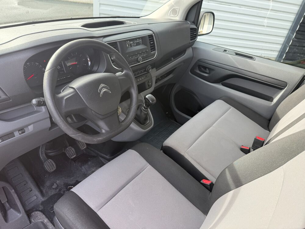 Jumpy COMBI XL 1.6 BLUEHDI 115 M BUSINESS / ATTELAGE 2017 occasion 17100 Saintes