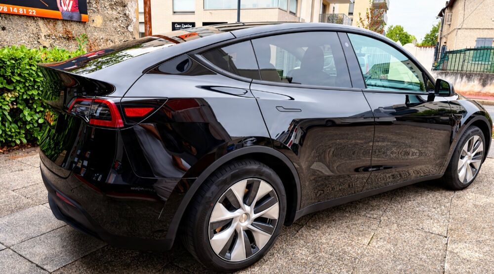 Model Y ELECTRIC STANDARD 264cv 60KWH BVA - 1ER MAIN - TVA NON RECUP 2023 occasion 69150 D&eacute;cines-Charpieu