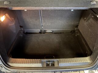 Captur 1.3 TCE MICRO-HYBRID 140 HYBRID INTENS BVA/ 2EME MAIN / ENTR 2021 occasion 44300 Nantes